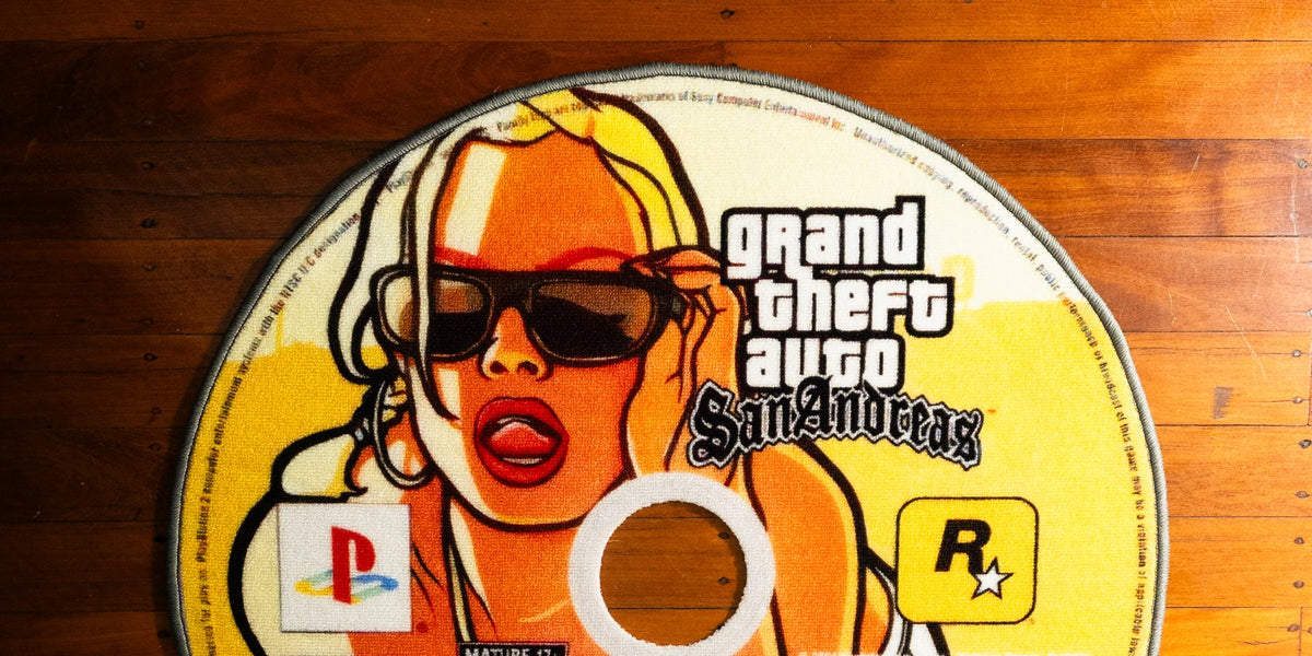 GTA San Andreas disc rug seen from above on a wooden floor