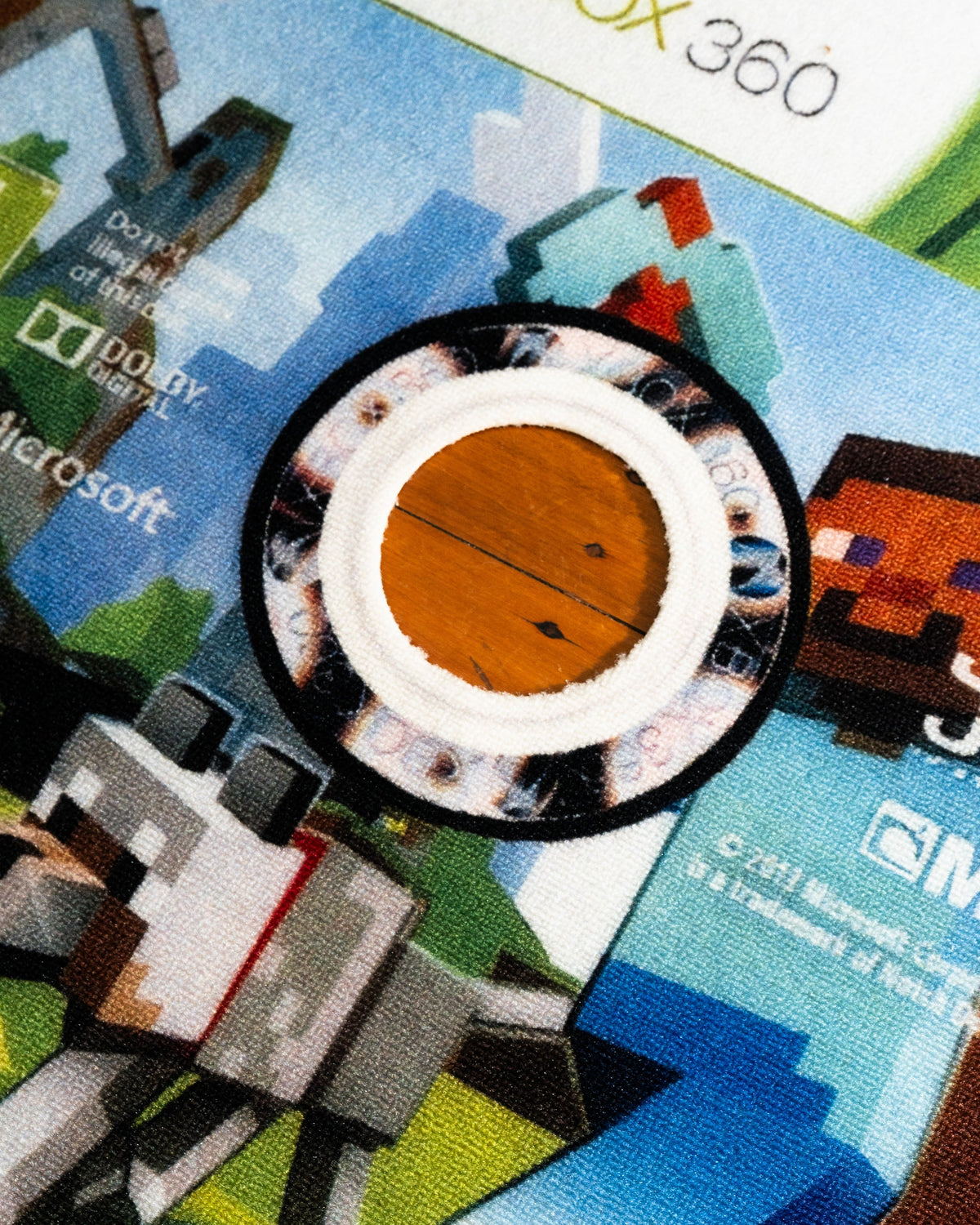 Minecraft Xbox 360 disc rug detail shot