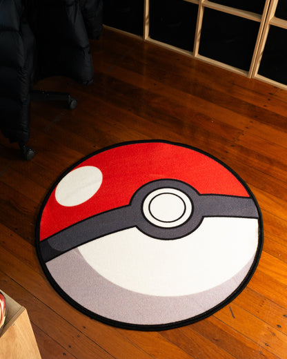 Poke Ball round rug detail shot